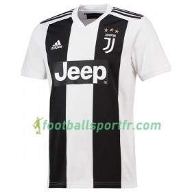 Tenue Juventus Domicile 2018-2019 Maillot de Foot